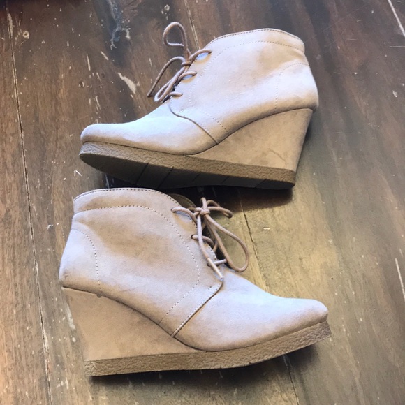 Merona wedges 7M - Picture 2 of 2